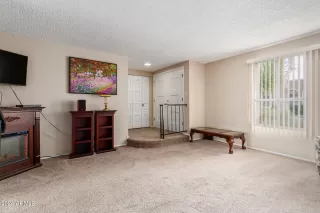 Photo #6: 6659012 Listing 