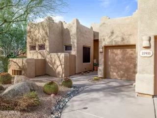 Photo #4: 6659130 Listing