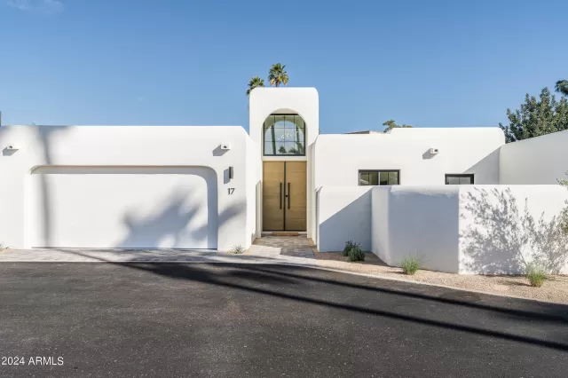 MLS: 6659183 Condo For Sale