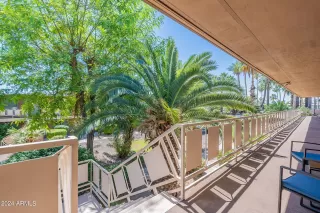 Photo #6: 6659202 Listing