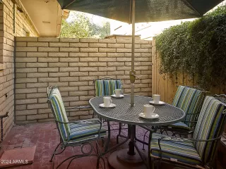 Photo #6: 6659257 Listing