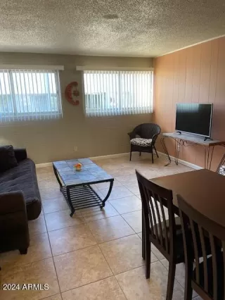 Photo #2: 6659424 Listing 