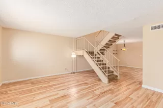 Photo #2: 6659568 Listing 