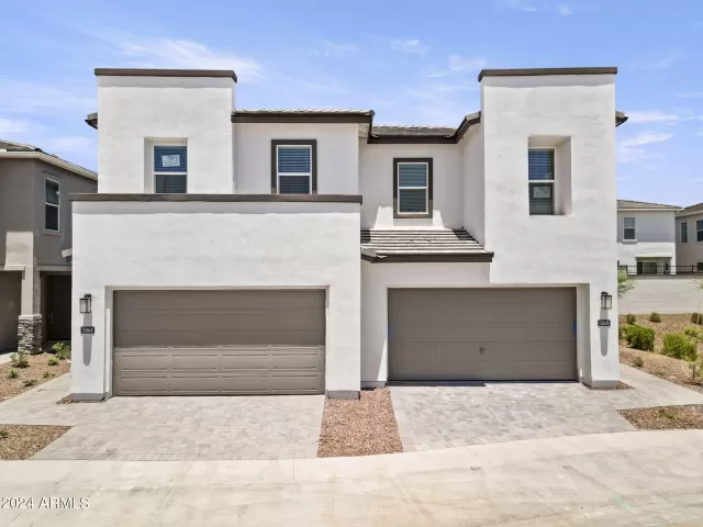MLS: 6659689 Condo For Sale