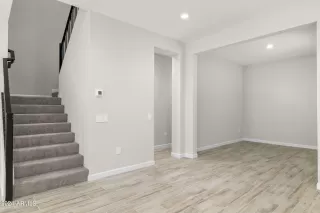 Photo #3: 6659689 Listing 