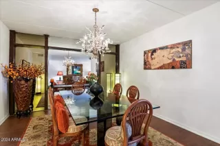 Photo #5: 6659723 Listing 