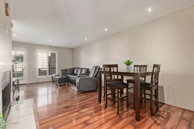 MLS: 6659724 Condo For Sale