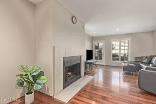 Photo #3: 6659724 Listing