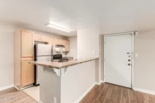 Photo #2: 6659911 Listing 