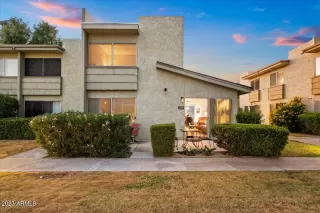 Photo #1: 6660129 Listing