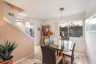 Photo #4: 6660129 Listing