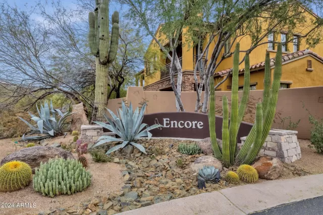 MLS: 6660166 Condo For Sale