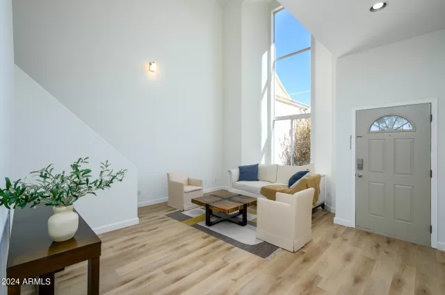 MLS: 6660254 Condo For Sale