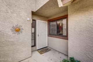 Photo #2: 6660765 Listing