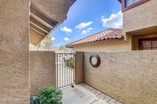 Photo #3: 6660765 Listing