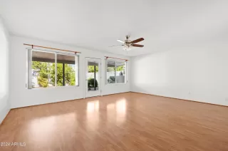 Photo #3: 6660768 Listing