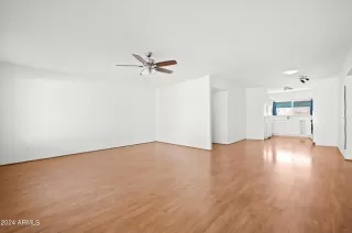 Photo #6: 6660768 Listing