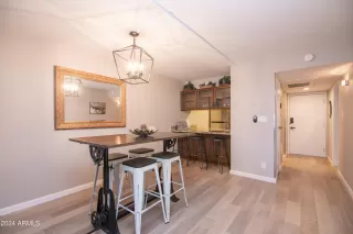 Photo #1: 6661043 Listing