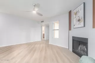 Photo #2: 6661226 Listing