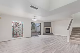 Photo #6: 6661254 Listing