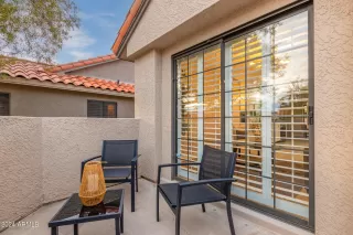 Photo #2: 6661321 Listing