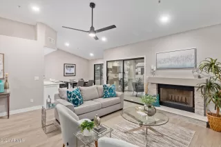Photo #5: 6661321 Listing