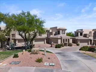 Photo #4: 6661381 Listing