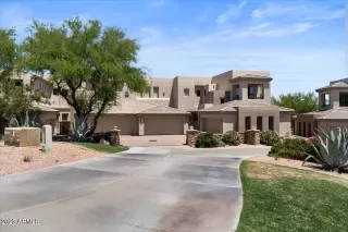 Photo #6: 6661381 Listing