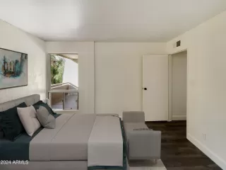 Photo #3: 6661533 Listing