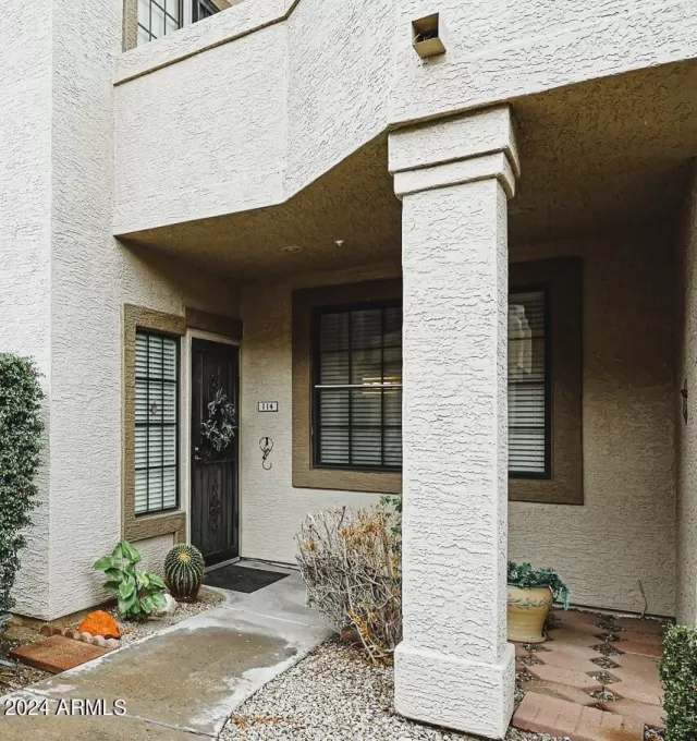 MLS: 6661821 Condo For Sale