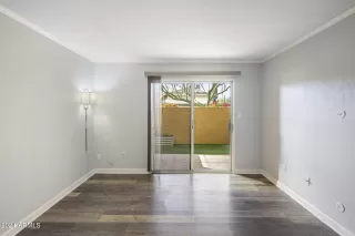 Photo #3: 6661854 Listing