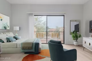 Photo #5: 6661907 Listing