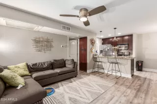 Photo #1: 6661926 Listing