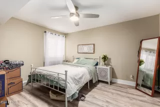 Photo #6: 6661926 Listing