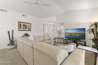 Photo #2: 6661978 Listing