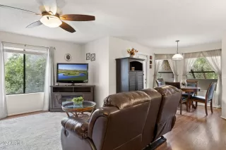 Photo #2: 6662377 Listing 