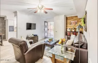 Photo #5: 6662407 Listing 