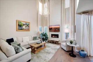 Photo #2: 6662605 Listing 