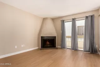 Photo #4: 6662649 Listing 