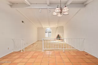 Photo #2: 6662791 Listing