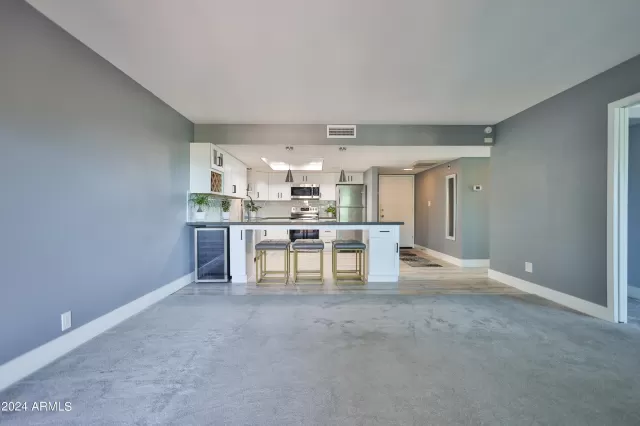 MLS: 6662847 Condo For Sale