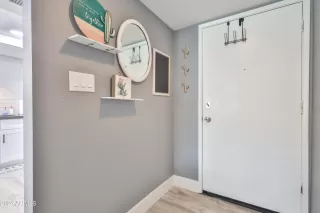 Photo #4: 6662847 Listing 