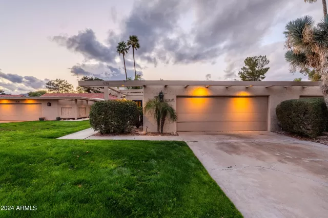 MLS: 6663431 Condo For Sale