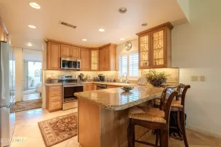 Photo #6: 6663431 Listing 