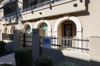 Photo #2: 6663715 Listing