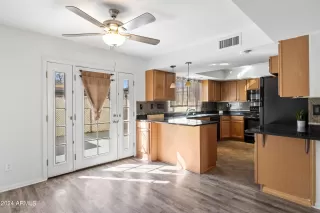 Photo #4: 6663999 Listing 