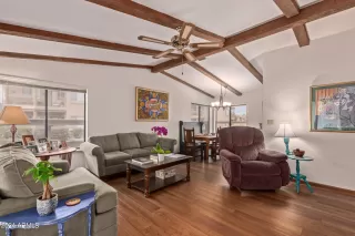 Photo #5: 6664104 Listing 