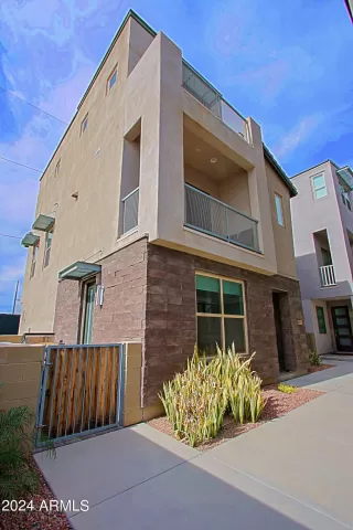 Photo #1: 6664211 Listing 