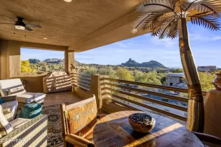 Photo #2: 6664503 Listing