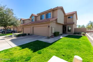 Photo #6: 6664795 Listing